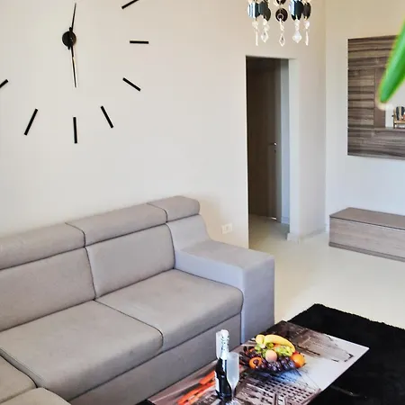 Διαμέρισμα Antos Deluxe *