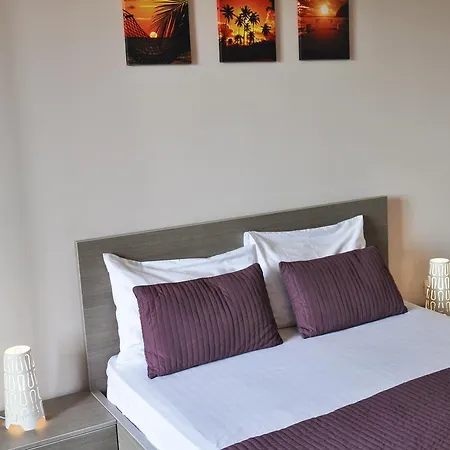 Antos Deluxe * Köstence