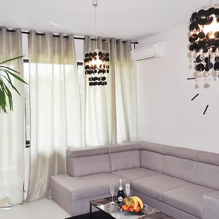 Daire Antos Deluxe *