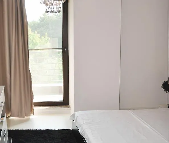 Antos Deluxe アパート コンスタンツァ